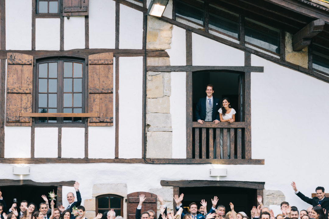 Destination Wedding in a Hidden Gem in San Sebastian Vasver Fotografia The Creatives Loft Wedding Planner