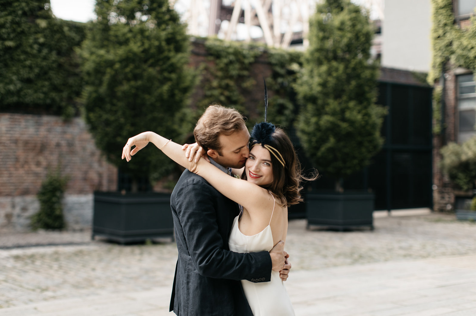 https://thecreativesloft.com/featured-junebug-weddings-blog-brooklyn-elopement-wedding/